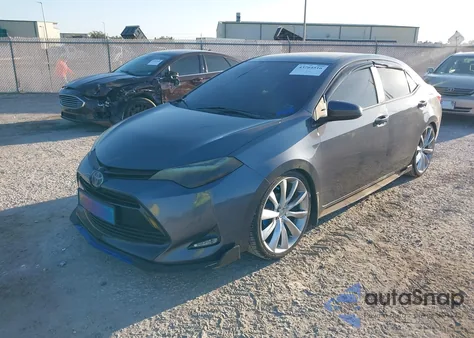2018 Toyota Corolla Le из США, поврежденный, VIN 5YFBURHE4JP839996